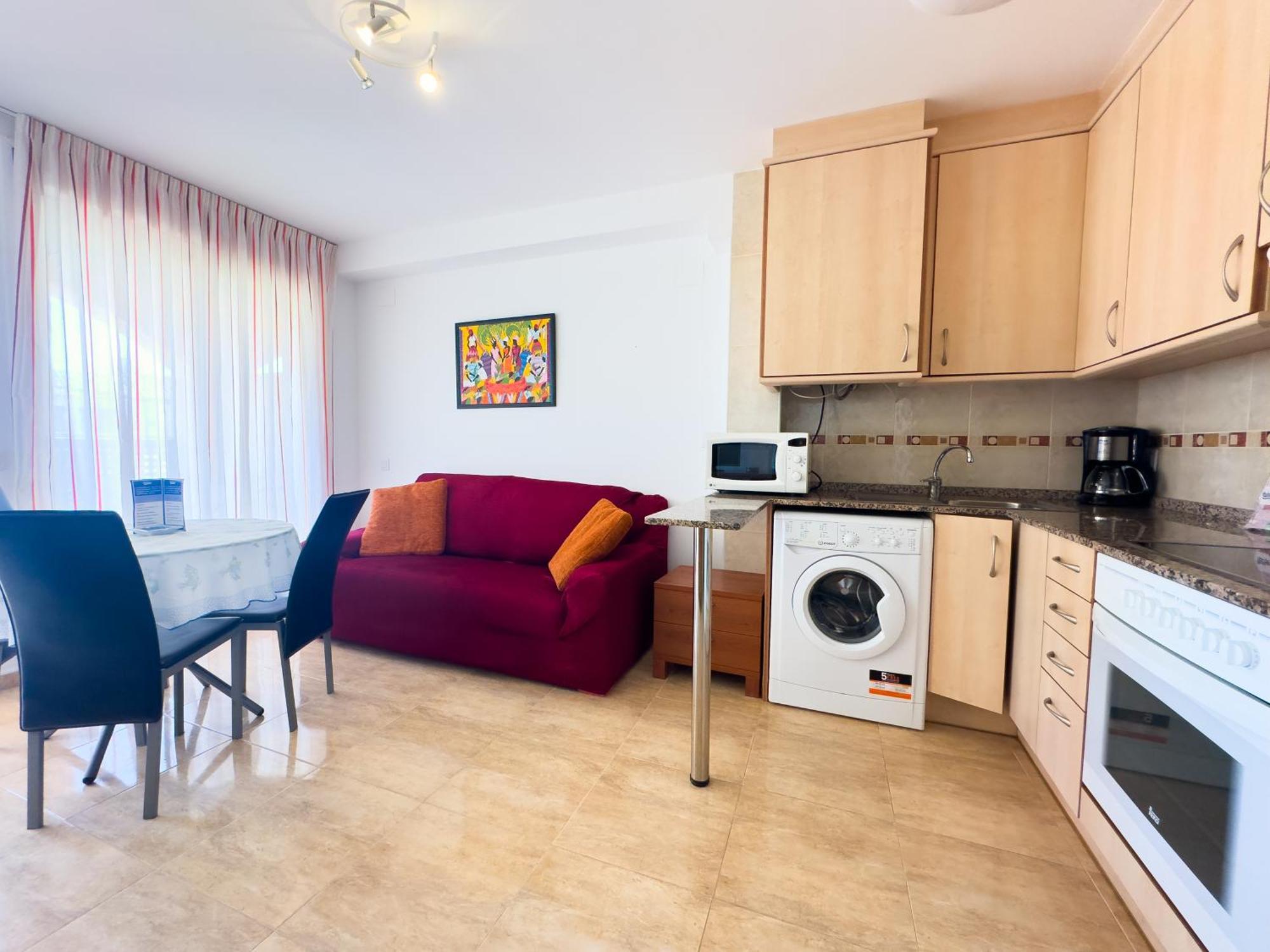 Апартаменты Acogedor Apartamento Cerca De La Playa Wifi Y Parking Mont-roig del Camp Номер фото